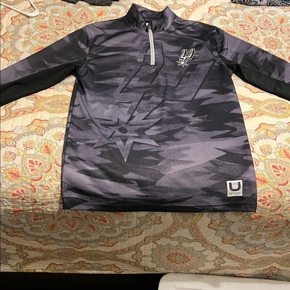 Men’s Nike Black and Gray Spurs Pullover